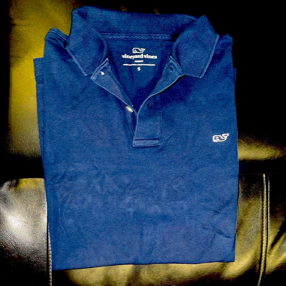 Vineyard Vines Shirt- Men’s Size Small. Navy Blue